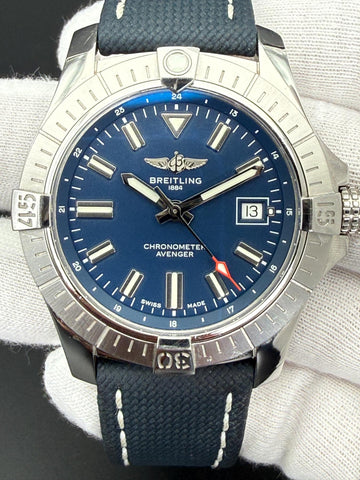 Breitling Avenger Automatic 43 A17318101C1A1